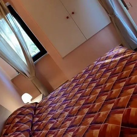 Oda ve Kahvaltı Il Sole Di Napoli