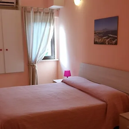 Il Sole Di * Naples